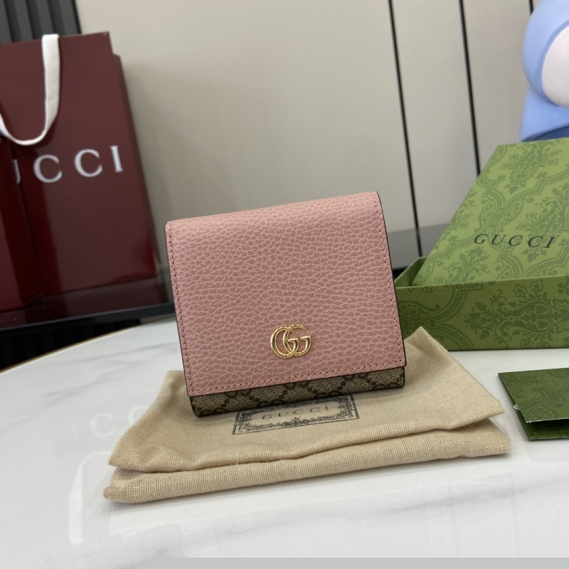 G*u*i wallets & purse
